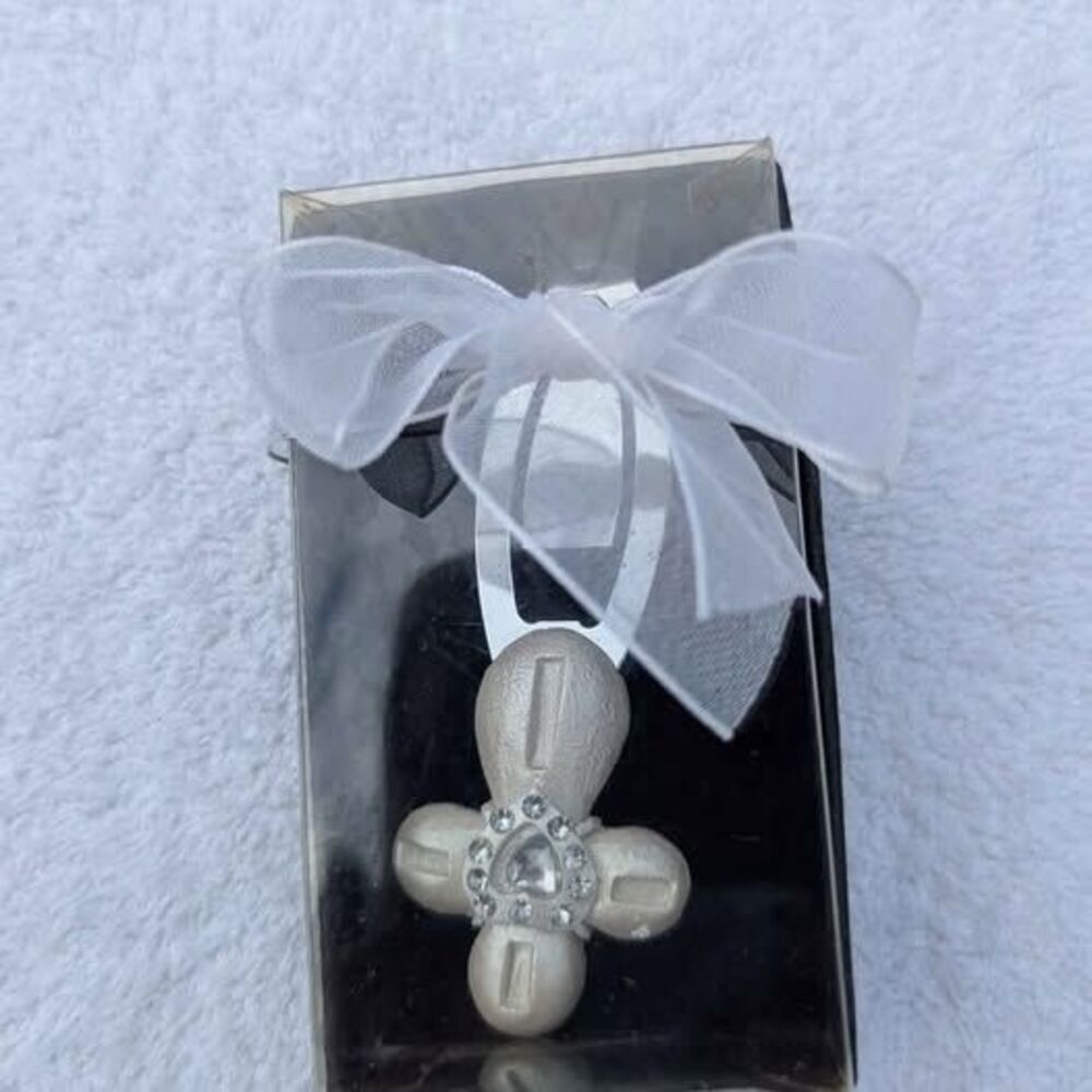 Decorative Cross Bookmark - Picture 2 of 2
